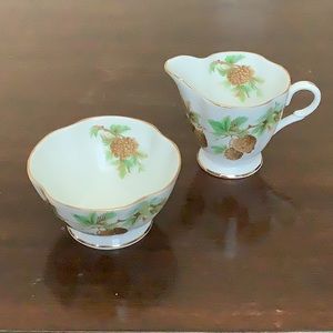 Royal Windsor Bone China Cream and Sugar Set - Pine Cone Pattern with Gold Trim.